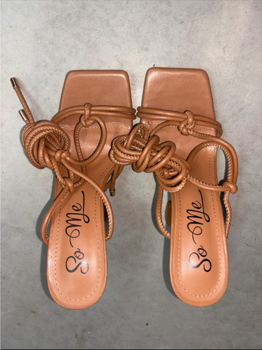 So Me Cognac Knot-Detail Lace-Up Heels